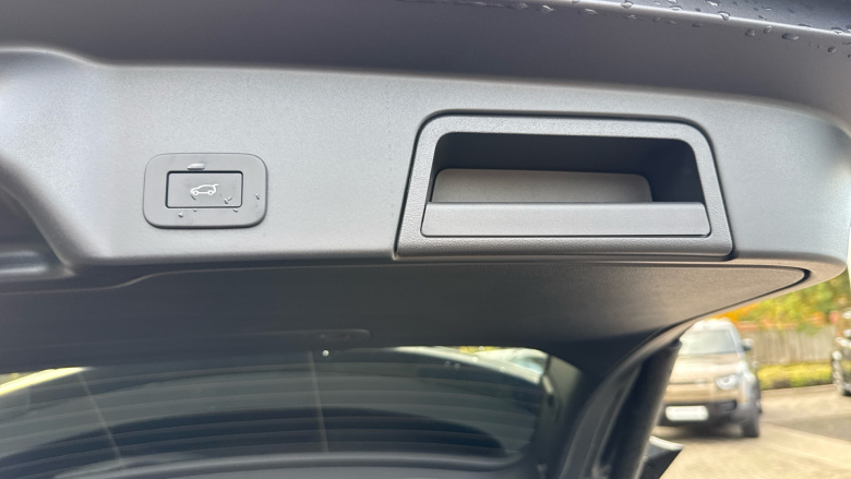 Land Rover Range Rover Evoque 1.5 P270e Edition 5dr Auto Hatchback